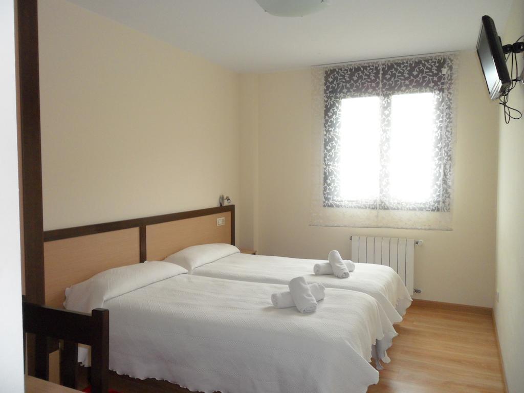 Pension La Posada Тинео Стая снимка